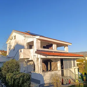  Apartman Frank